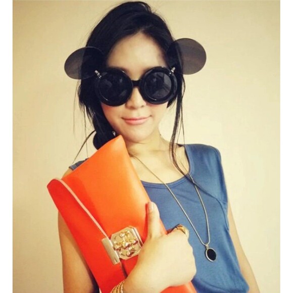 Vintage Lady Flip Sunglasses Women Fashion Chic Sun Glasses Men Retro Classic Ro - Picture 11 of 12